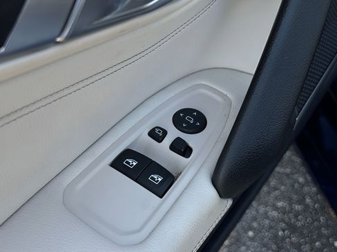 Used 2021 BMW Z4 sDrive30i w/ Convenience Package RWD image 14