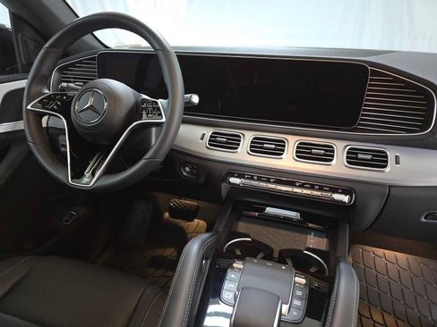Used 2026 Mercedes-Benz GLE 450 4MATIC Coupe image 11