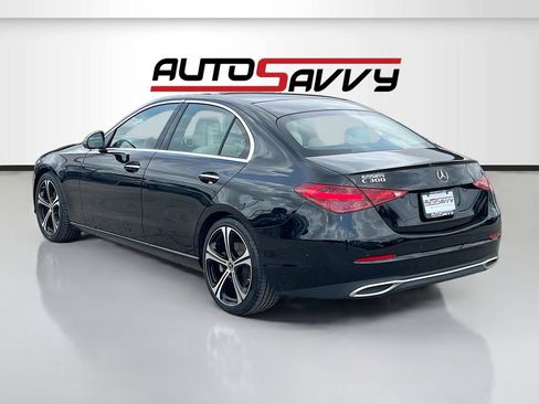 Used 2022 Mercedes-Benz C 300 Sedan image 5