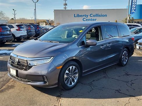 Certified 2023 Honda Odyssey EX-L image 3