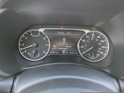 Used 2025 Nissan Sentra SR FWD image 30