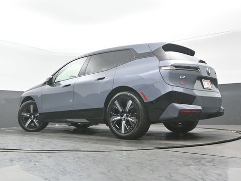 Used 2023 BMW iX xDrive50 w/ Sport Package image 30