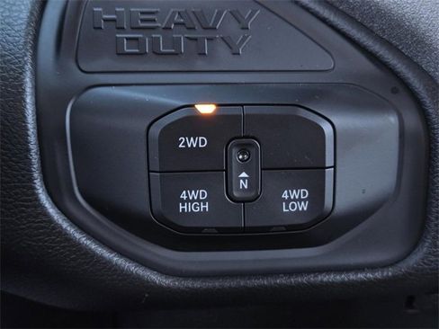 Used 2025 RAM 2500 Tradesman w/ Chrome Appearance Group image 15