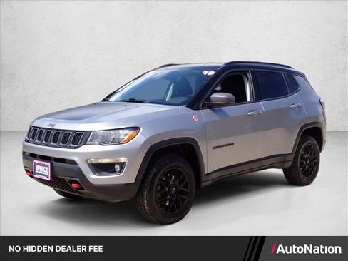 Used 2019 Jeep Compass Trailhawk AWD/4WD image 1
