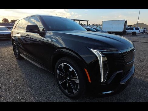 Used 2025 Cadillac Escalade IQ Sport 2 image 4