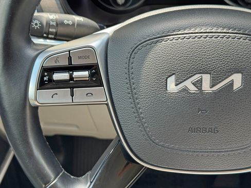 Used 2022 Kia Telluride EX w/ EX Premium Package AWD/4WD image 20
