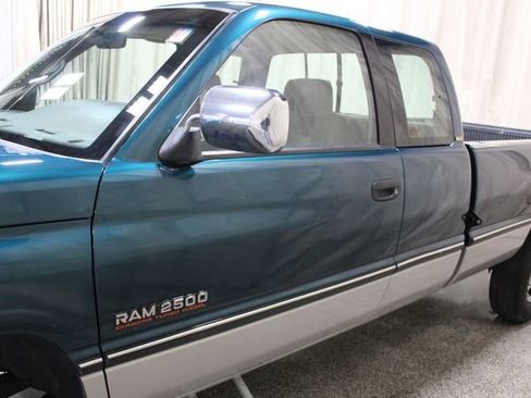 Used 1996 Dodge Ram 2500 Truck 4x4 Club Cab image 7