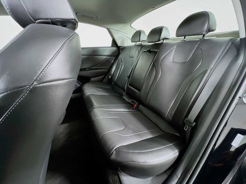 Certified 2023 Hyundai Elantra Limited image 26