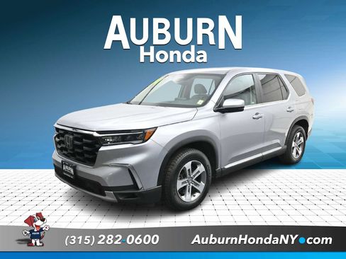 Used 2024 Honda Pilot EX-L image 1