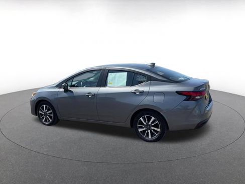 Used 2025 Nissan Versa SV FWD image 10