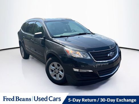 Used 2013 Chevrolet Traverse LS FWD image 1