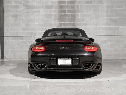 Used 2011 Porsche 911 4 Cabriolet AWD/4WD image 15