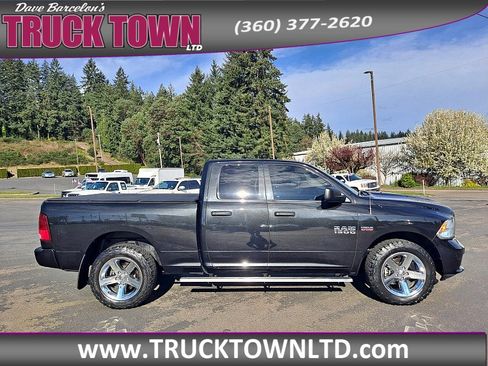 Used 2017 RAM 1500 Express AWD/4WD image 1