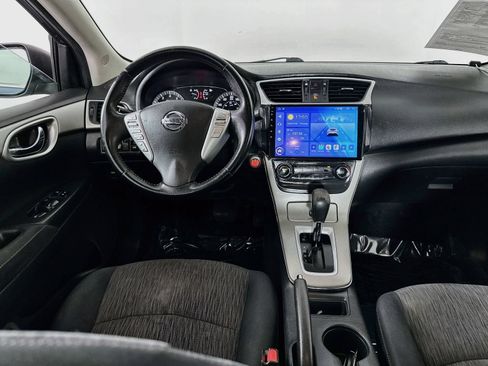 Used 2015 Nissan Sentra SV FWD image 19