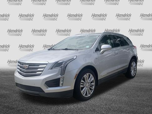 Used 2018 Cadillac XT5 Premium Luxury FWD image 5