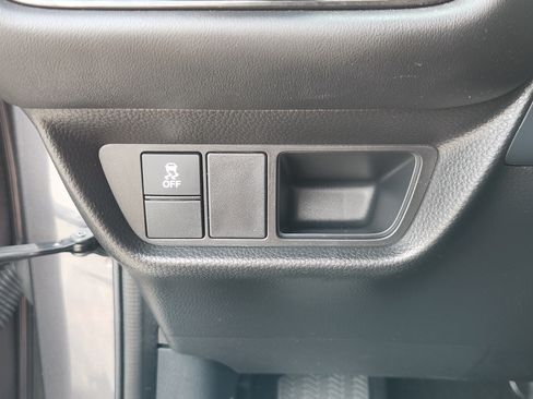 Certified 2025 Honda HR-V LX image 24