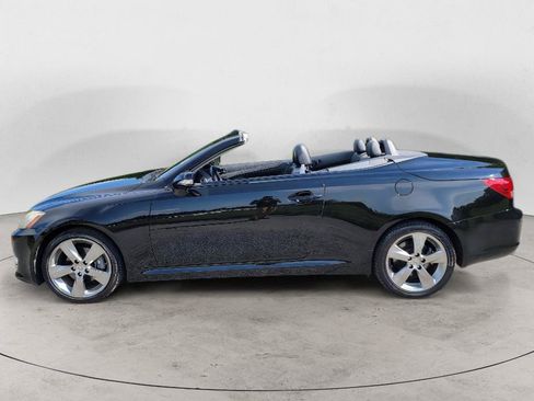 Used 2010 Lexus IS 250C w/ Luxury Pkg RWD image 25
