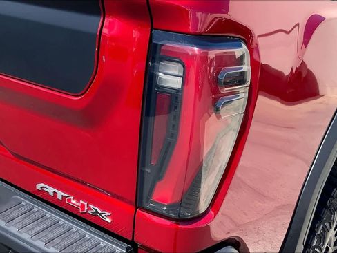 Used 2024 GMC Sierra 2500 AT4X w/ AT4X AEV Edition AWD/4WD image 32