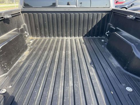 Used 2017 Toyota Tacoma SR5 w/ Tow Package image 47