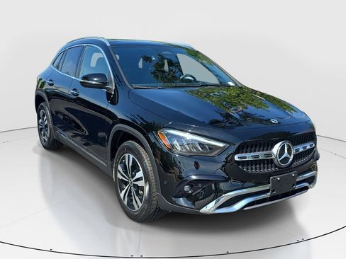 Certified 2025 Mercedes-Benz GLA 250 image 3
