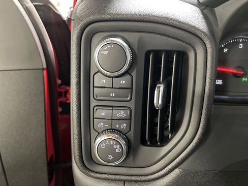 Used 2024 GMC Sierra 2500 Pro image 21