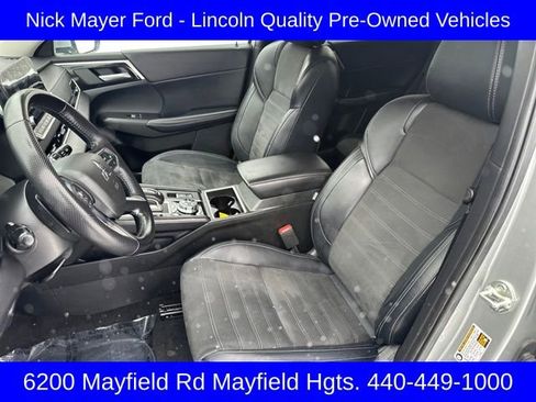 Used 2024 Mitsubishi Outlander SE image 28