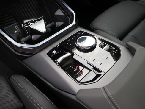 Certified 2026 BMW X3 xDrive30 w/ Premium Package image 25