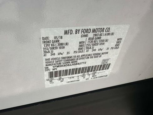 Used 2018 Ford Explorer XLT w/ Equipment Group 202A AWD/4WD image 32