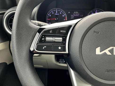 Used 2023 Kia Forte LXS FWD image 21
