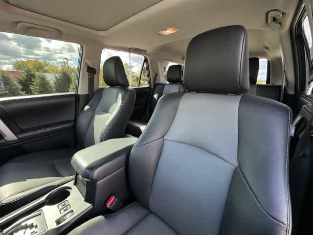Used 2019 Toyota 4Runner SR5 Premium AWD/4WD image 16