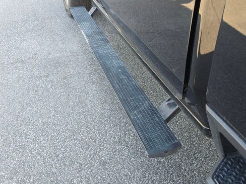 Used 2021 Chevrolet Silverado 3500 LTZ w/ LTZ Premium Package image 14