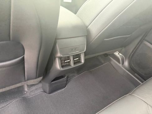 New 2026 Chevrolet Equinox LT w/ Convenience Package II image 35