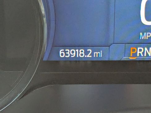 Used 2022 Ford Expedition Max XLT image 2