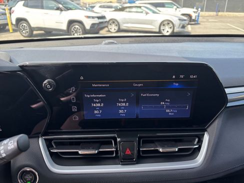 Used 2025 Chevrolet TrailBlazer LT image 20