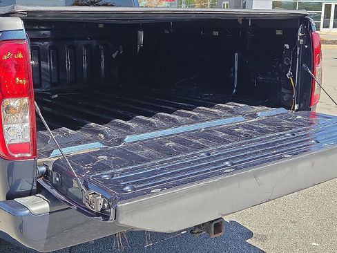 Used 2019 Nissan Frontier Desert Runner RWD image 9