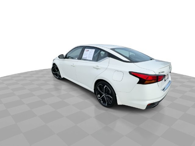 Used 2023 Nissan Altima 2.5 SR w/ SR Premium Package FWD image 6