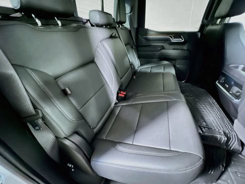 Used 2023 GMC Sierra 1500 Elevation w/ Elevation Premium Package AWD/4WD image 21
