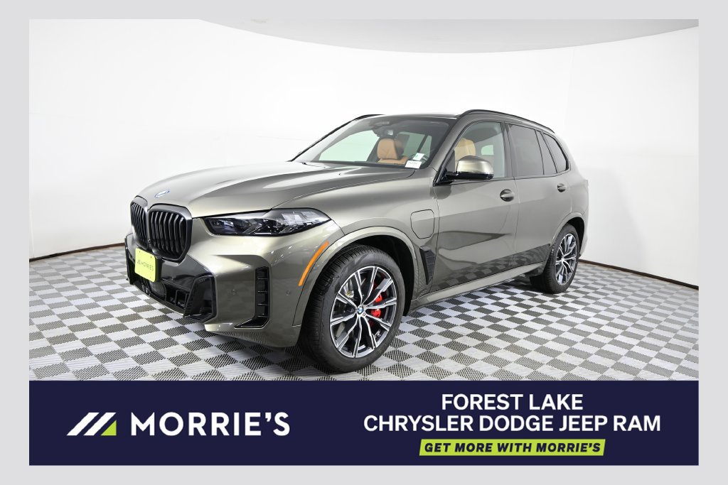 Used 2026 BMW X5 xDrive50e w/ M Sport Package AWD/4WD image 1
