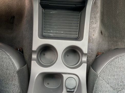 Used 2002 Ford Explorer XLS image 28