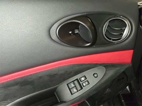 Used 2025 Nissan Z Performance w/ Floor Mat Package image 13