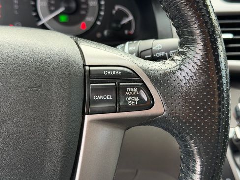 Used 2015 Honda Odyssey EX-L image 18