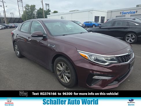 Used 2019 Kia Optima LX FWD image 1
