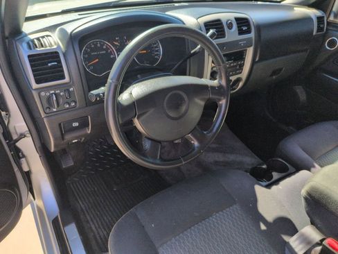 Used 2011 Chevrolet Colorado LT RWD image 2