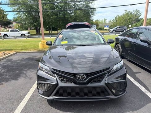 Used 2023 Toyota Camry SE w/ Cold Weather Package AWD/4WD image 4