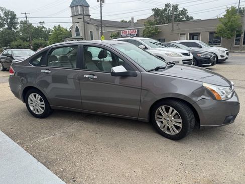 Used 2011 Ford Focus SEL w/ 301A Rapid Spec Order Code FWD image 7