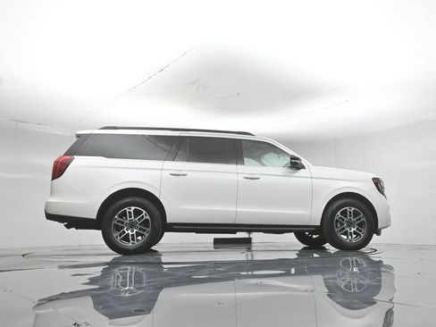 Certified 2025 Ford Expedition Max Active RWD image 8