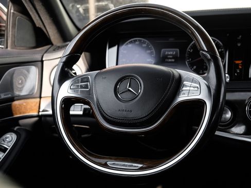 Used 2015 Mercedes-Benz S 550 Sedan image 18