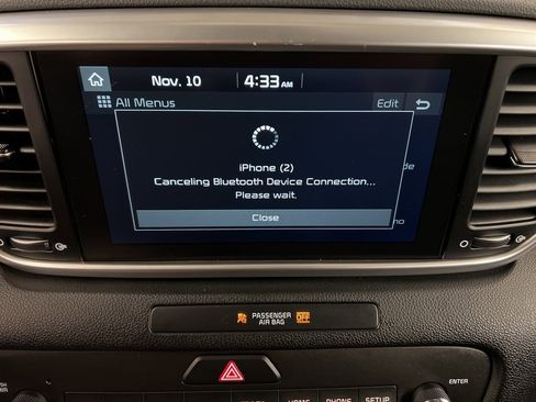 Used 2021 Kia Sportage LX image 10