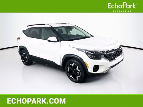 Used 2025 Kia Seltos S image 1