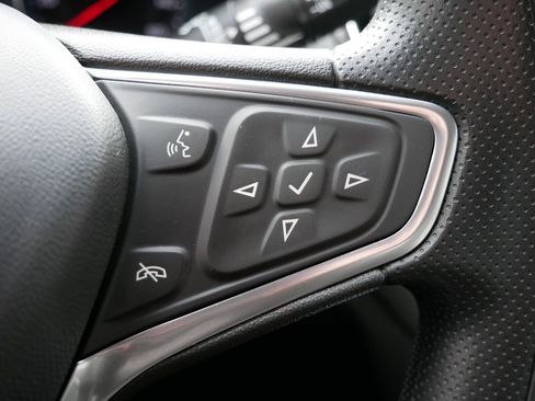 Used 2023 Chevrolet Equinox LS w/ LS Convenience Package image 24